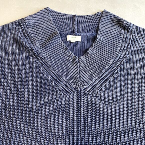 Aerie Sweater Mens Medium Oversized Vneck Knit Long Sleeve Baggy - Picture 2 of 6